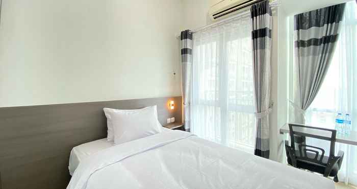 Kamar Tidur Comfy Studio Apartment at Taman Melati Jatinangor By Travelio