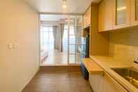 ล็อบบี้ Simple and Cozy Big Studio Vasanta Innopark Apartment By Travelio