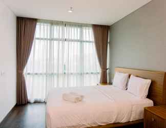 Kamar Tidur 2 Spacious 3BR Veranda Residence Apartment at Puri By Travelio