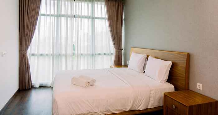 Bedroom Spacious 3BR Veranda Residence Apartment at Puri By Travelio