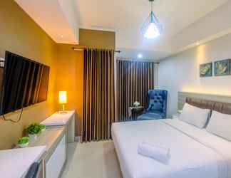 Bedroom 2 Fully Furnished with Luxury Design Studio Apartment at The Oasis By Travelio