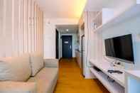 Lobi Nice Living Studio 8th Floor Tamansari at The Hive Apartment By Travelio