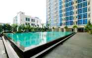 Swimming Pool 5 Well Designed and Strategic Studio Apartment at Capitol Park Residence By Travelio