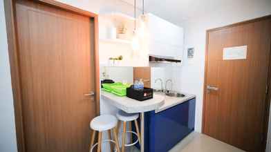 Lain-lain 4 Beautiful and Minimalist 1BR with Extra Room at Pavilion Permata Apartment By Travelio