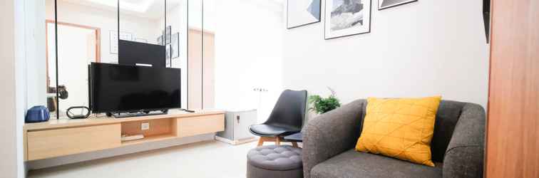 Lobby Beautiful and Minimalist 1BR with Extra Room at Pavilion Permata Apartment By Travelio