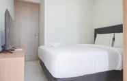 Kamar Tidur 3 Cozy and Exclusive 1BR at Gold Coast Apartment By Travelio