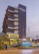 EXTERIOR_BUILDING Howard Johnson by Wyndham Pekalongan