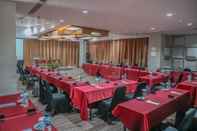 Ruangan Fungsional Howard Johnson by Wyndham Pekalongan