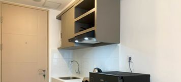 로비 2 Homey Studio Apartment at Tokyo Riverside PIK 2 By Travelio