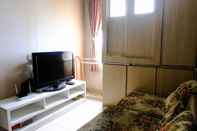 Lobi Simply Homey 2BR Apartment at 11st Floor Pinewood By Travelio