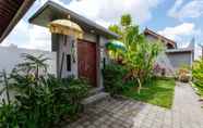 Lobi 4 Carik Bali Guest House