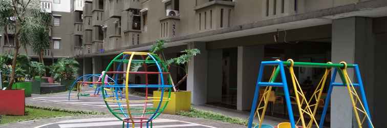 Lobi Cozy Designed 2BR at Gateway Ahmad Yani Cicadas Apartment By Travelio