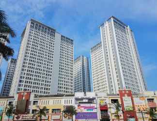Bangunan 2 Comfortable and Good Deal  3BR Apartment M-Town Residence By Travelio