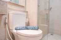 In-room Bathroom Exclusive Studio Apartment at Gold Coast By Travelio
