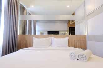 Bilik Tidur 4 Best Location and Clean Studio Apartment at Grand Asia Afrika By Travelio