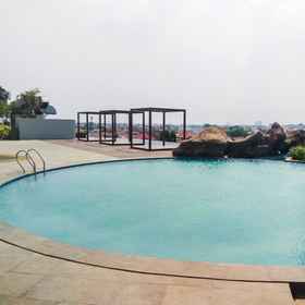 Swimming Pool1Minimalist Studio Apartment at Grand Kamala Lagoon By Travelio,Burger Komplek飯店