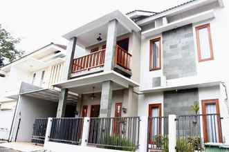 Bangunan DHN Homestay Tugu Godean Yogyakarta