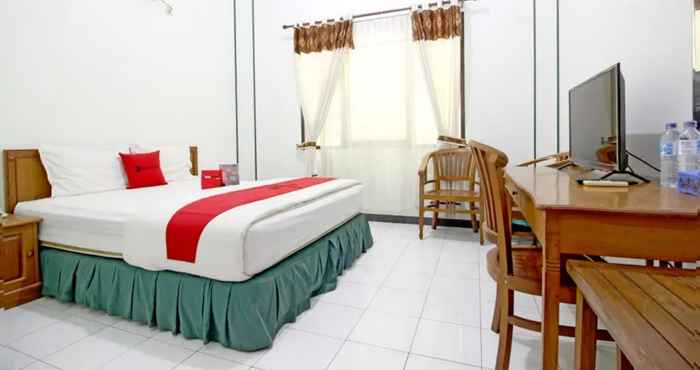 Kamar Tidur RedDoorz near XT Square Yogyakarta