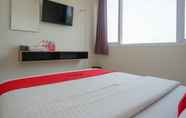 Bedroom 6 RedDoorz @ Arkana Seturan Pakuwon Mall