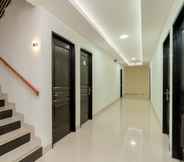 Others 5 RedDoorz Plus near Eka Hospital BSD 5