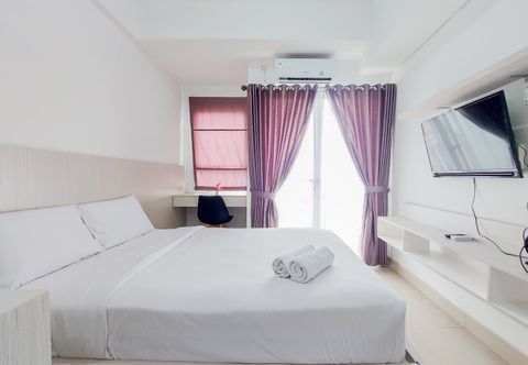 ห้องนอน Minimalist Studio Room at Poris 88 Apartment By Travelio