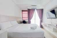 Bedroom Minimalist Studio Room at Poris 88 Apartment By Travelio