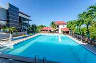 Swimming Pool Magsaysay Hillside Resort powered by Cocotel