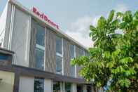 ภายนอกอาคาร RedDoorz Plus near Solo Baru