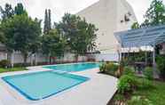 Swimming Pool 4 RedDoorz Plus @ Pakuan Residence Tajur