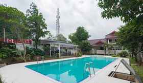 Swimming Pool 6 RedDoorz Plus @ Pakuan Residence Tajur