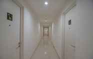 Lainnya 4 RedDoorz Apartment @ Sentul Tower