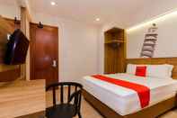 Bedroom RedDoorz Plus @ CBD Bintaro