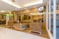 Lobby RedDoorz Plus @ Thamrin