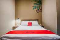 Bedroom RedDoorz Plus near Mall Slipi Jaya