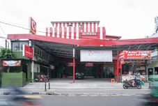 Exterior Reddoorz Plus @ Rawamangun