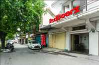 Exterior RedDoorz @ Urip Sumoharjo Solo