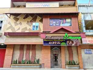 RedDoorz Plus near Nagoya Hill Batam 6, THB 324.15