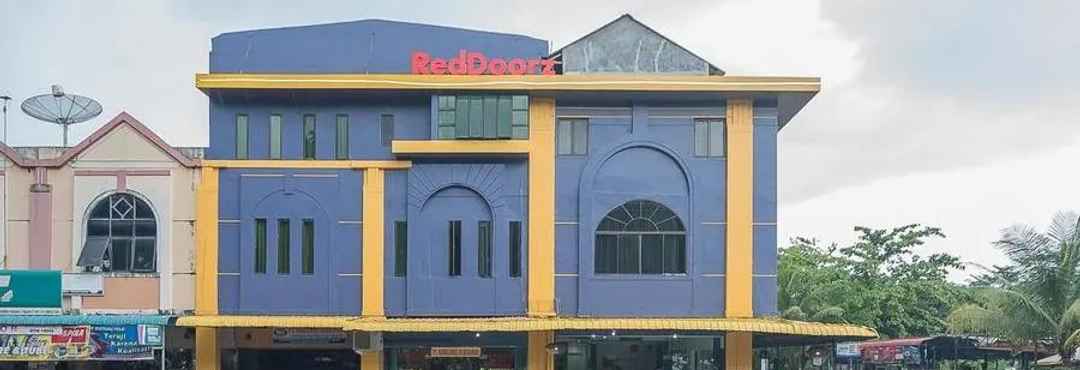 Lobby RedDoorz near RSUD Embung Fatimah Batam