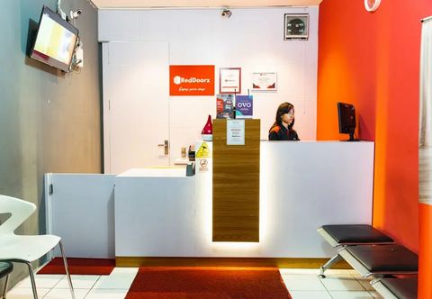 Sảnh chờ RedDoorz Apartment @ Bogor Valley