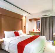 Kamar Tidur 2 RedDoorz Apartment @ Bogor Valley
