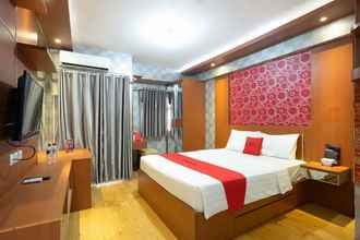 Bilik Tidur 4 RedDoorz Apartment @ Bogor Valley