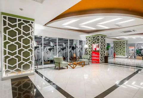 Lobby RedLiving Apartemen Grand Kamala Lagoon - Kita Pro Tower Barclay