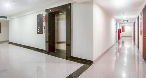 Exterior 2 RedLiving Apartemen Grand Kamala Lagoon - Kita Pro Tower Barclay