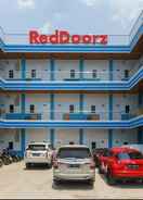 EXTERIOR_BUILDING RedDoorz Plus near Palembang Icon Mall 2