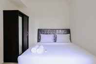 Bilik Tidur Good Deal 1BR at Apartment Parahyangan Residence By Travelio