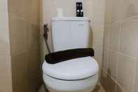 Toilet Kamar Good Deal 1BR at Apartment Parahyangan Residence By Travelio