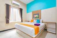 Kamar Tidur Sans Hotel Budaya Cirebon