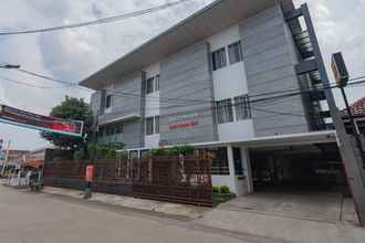 Bangunan 4 RedDoorz Plus @ Cirebon City Center
