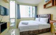 Kamar Tidur 4 Cozy Studio at Apartment Saladdin Mansion By Travelio