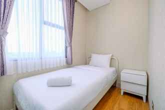 Kamar Tidur 4 Comfortable and Best Deal 2BR Transpark Cibubur Apartment near Mall By Travelio